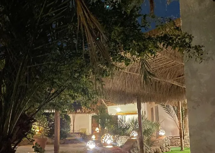 Sunshine Divers Club & Hotel *