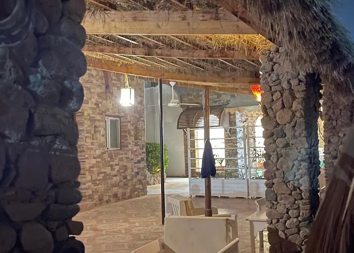 Hotel Sunshine Divers Club &